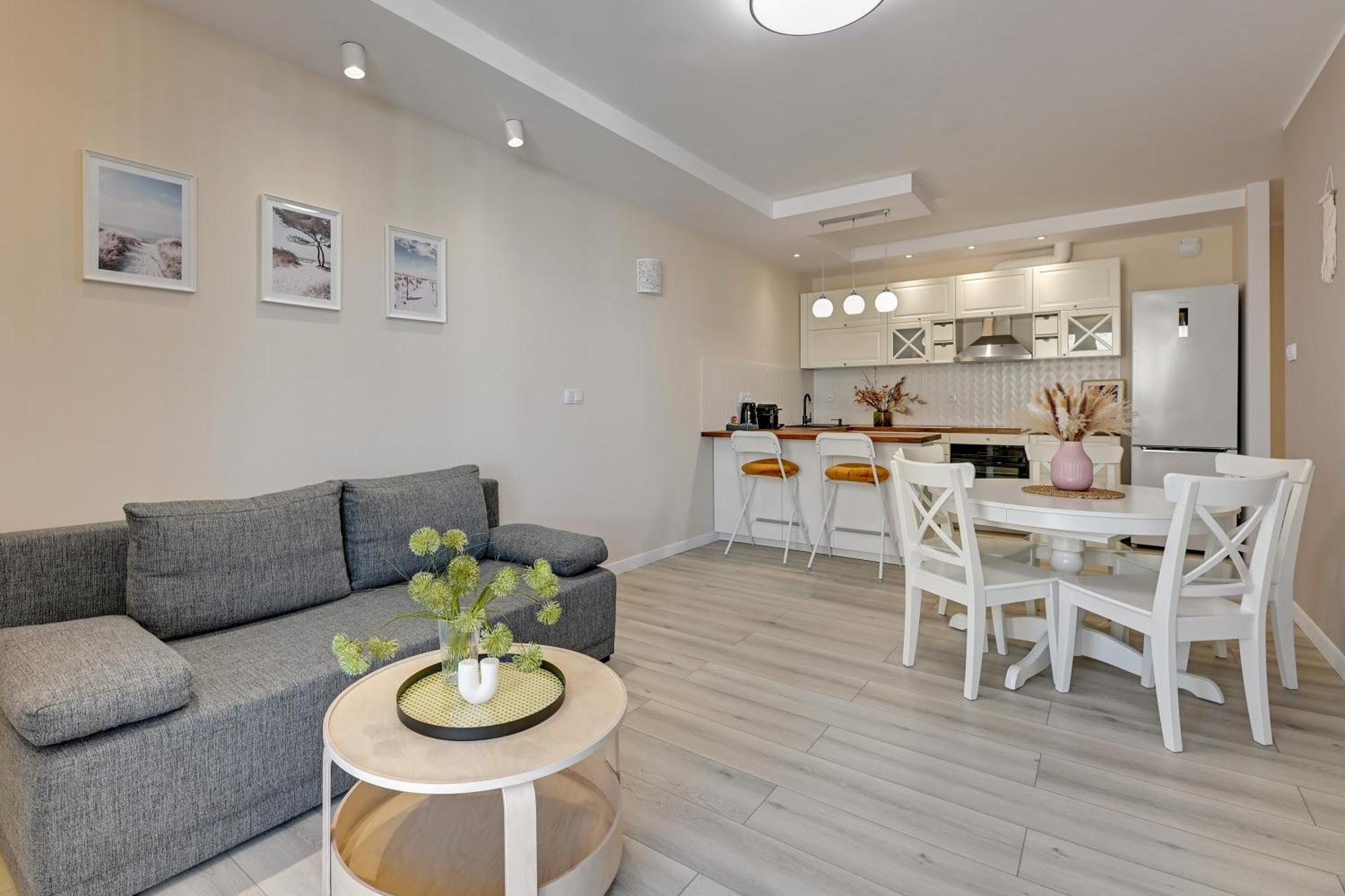 Letnica Seaside By Downtown Apartments Gdansk Room photo